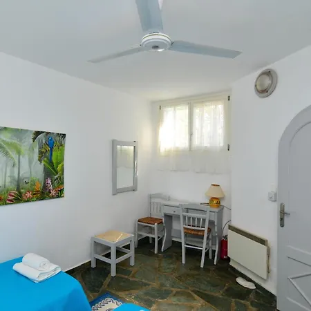 Holiday home Sea View Cycladic House 4 Min From Port Parikia (Paros)