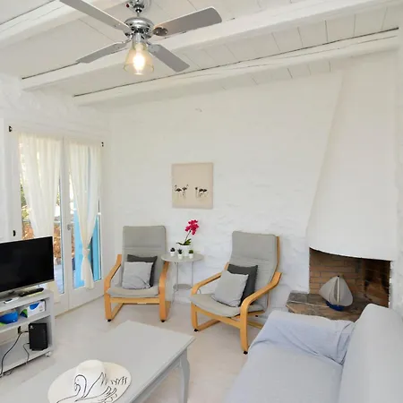 Sea View Cycladic House 4 Min From Port